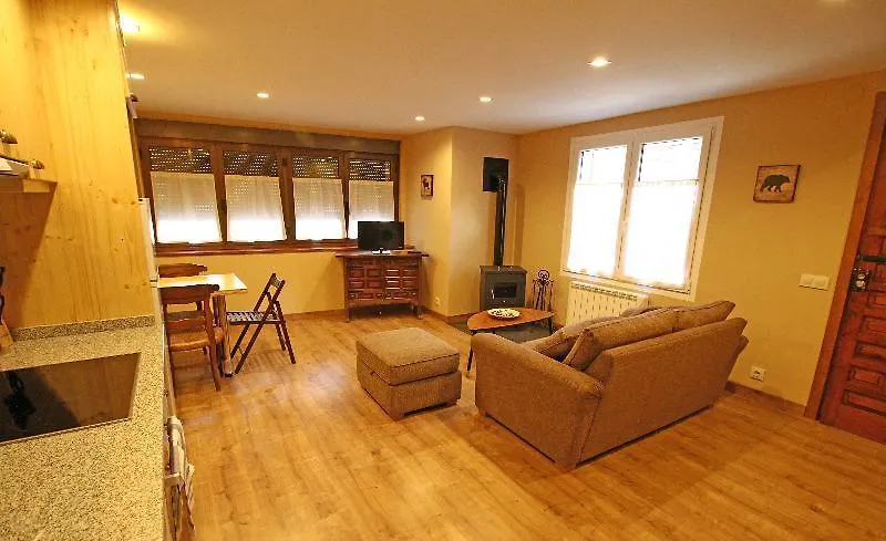 Snoe Apartamentos Mont Romies Plaza Salardu